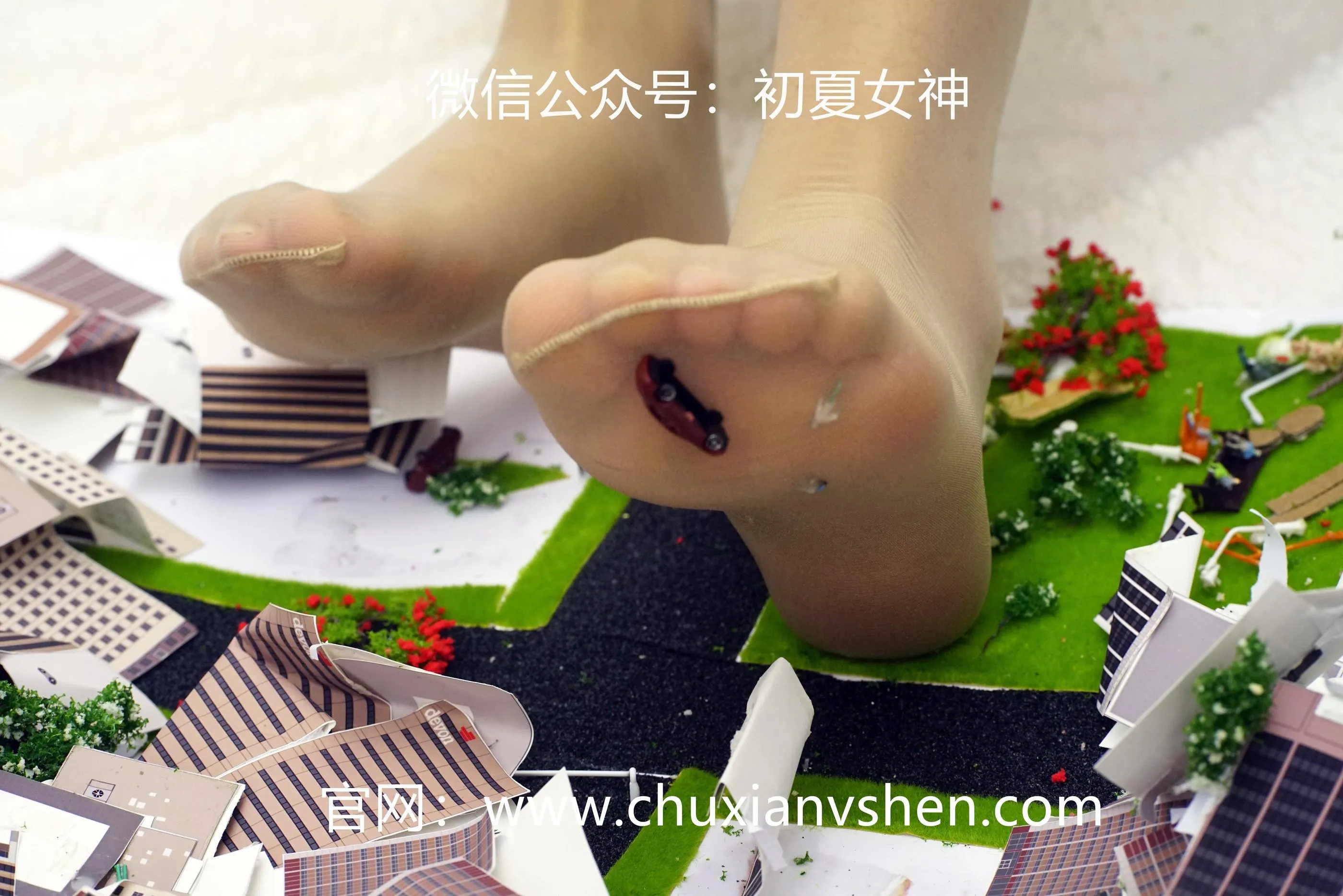 初夏女神 NO.036 点点 误入小人国 [110P]插图7